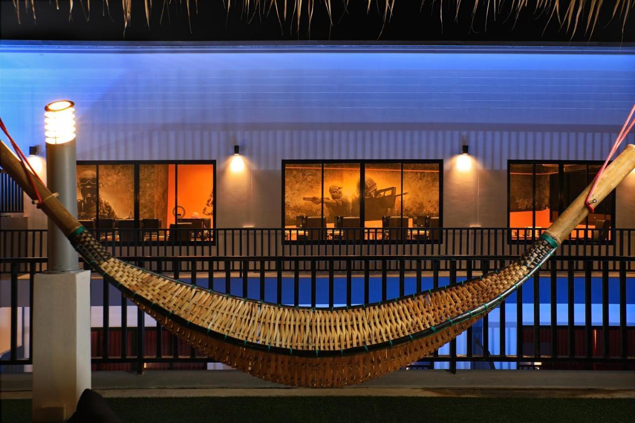 Gamers Paradise Hotel Chalong Esterno foto